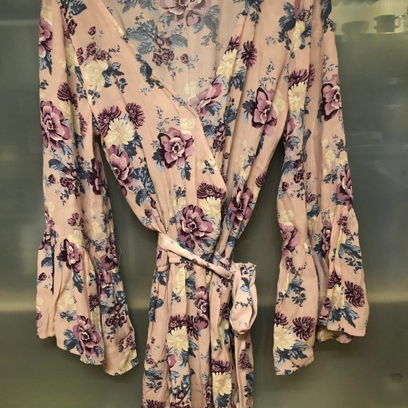 American Eagle Romper - Picture 2 of 3